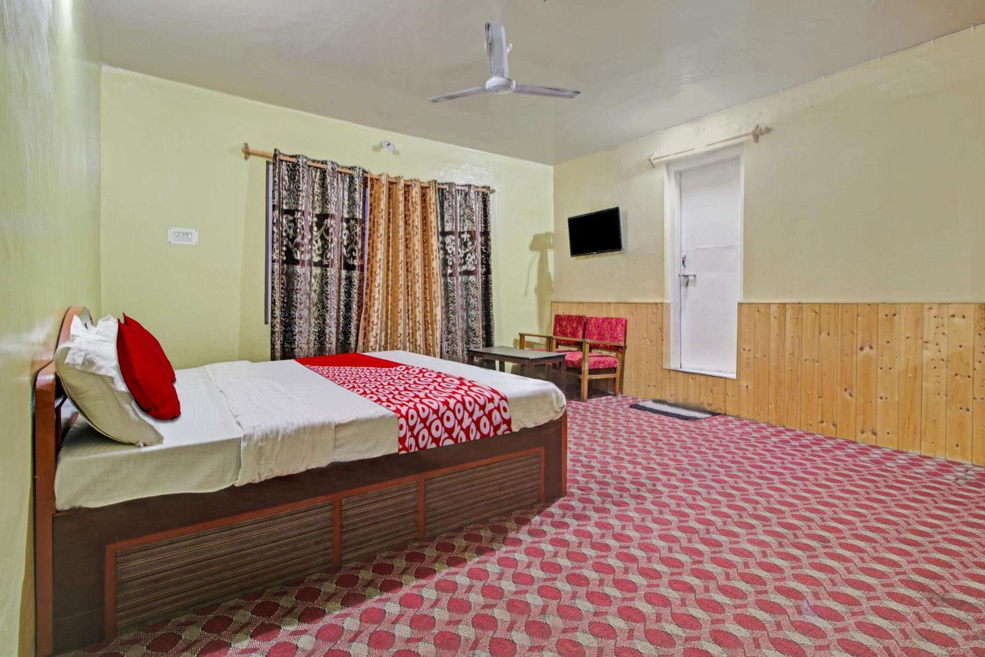 Hotel Ab-I-Hayat Срінагар Екстер'єр фото